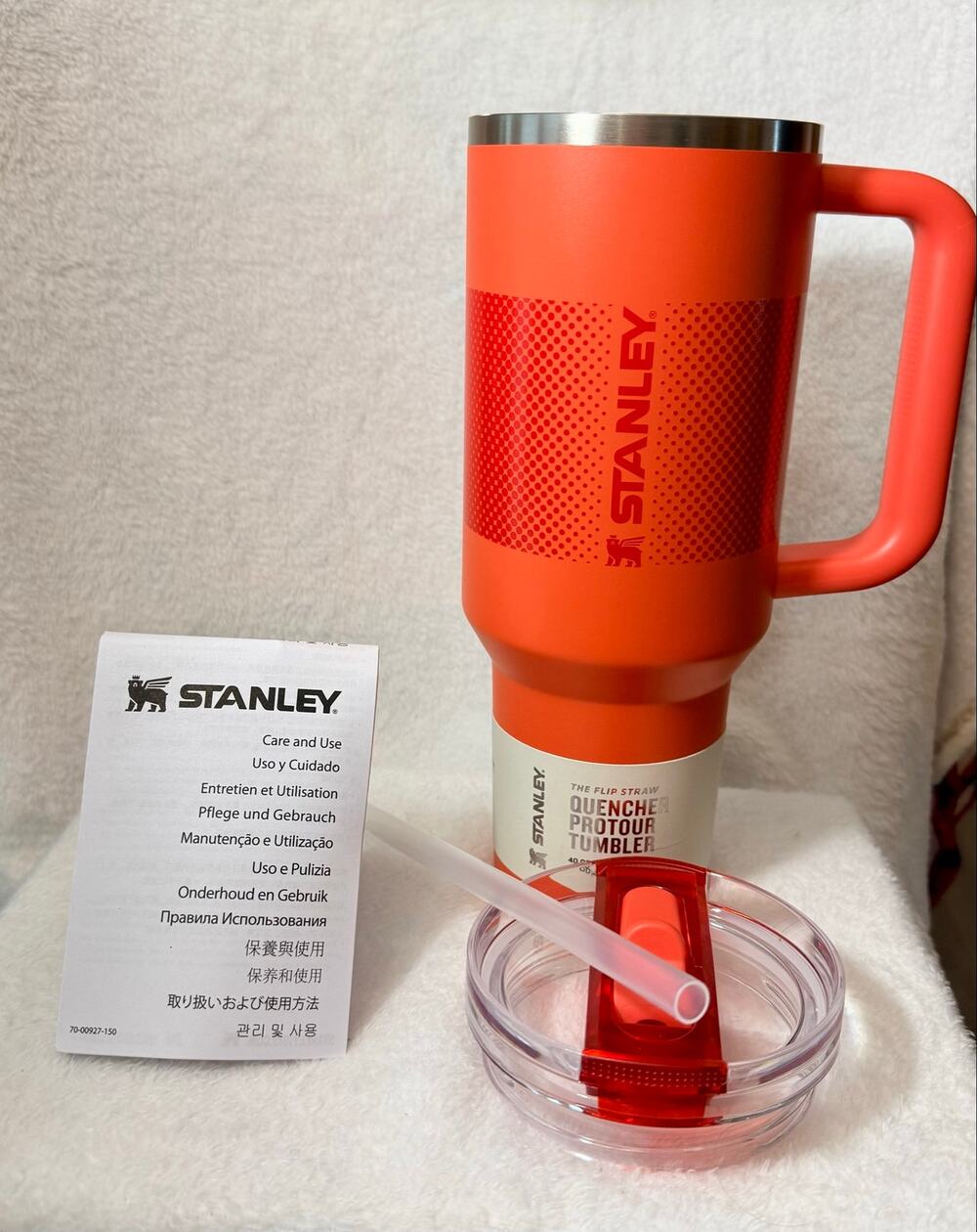 New With Box Hot Coral Stanley The Flip Straw Quencher ProTour Tumbler 40 Oz